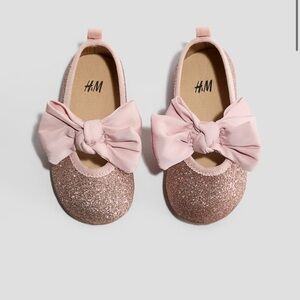 H&M Pink Bow Glitter Kids Shoes